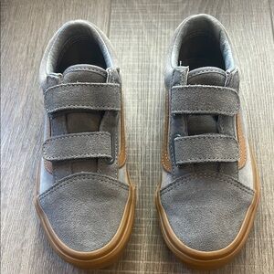 Vans Kids Suede Sneakers in Gray and Tan Color with Velcro closure Size 1.5